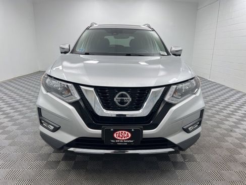 Used 2019 Nissan Rogue SL image 3