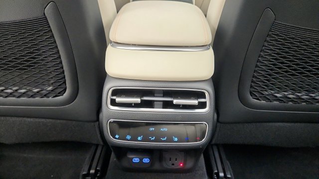 Used 2026 Genesis GV70 3.5T Sport Prestige AWD/4WD image 53