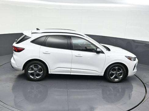 Used 2023 Ford Escape ST-Line w/ Tech Pack #1 FWD image 20