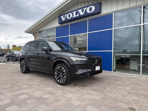 New 2026 Volvo XC90 T8 Ultra w/ Protection Package AWD/4WD image 1