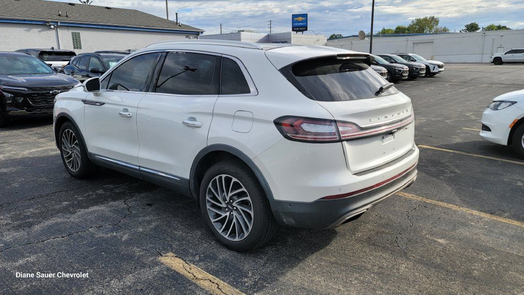 Used 2020 Lincoln Nautilus Reserve w/ Equipment Group 201A AWD/4WD image 4
