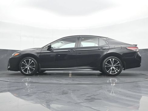 Used 2019 Toyota Camry SE w/ Protection Package (Q2) FWD image 28