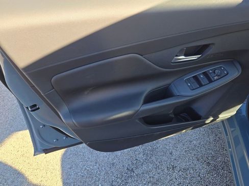 New 2026 Nissan Sentra SV w/ Floor Mat Package FWD image 19