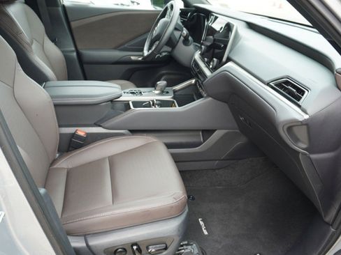 Used 2025 Lexus TX 350 AWD w/ Technology Package image 9