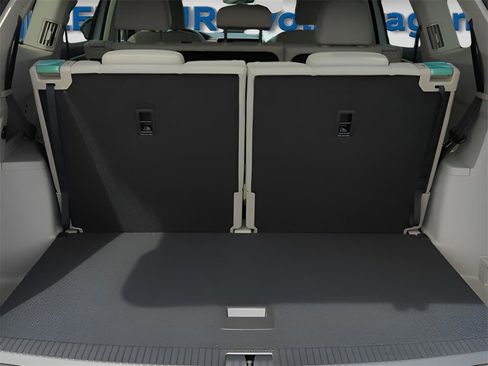 New 2026 Volkswagen Atlas SE image 35