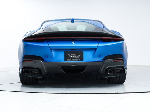 Certified 2025 Ferrari 12Cilindri RWD image 36