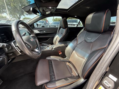 Used 2023 Cadillac CT4 Sport RWD image 29