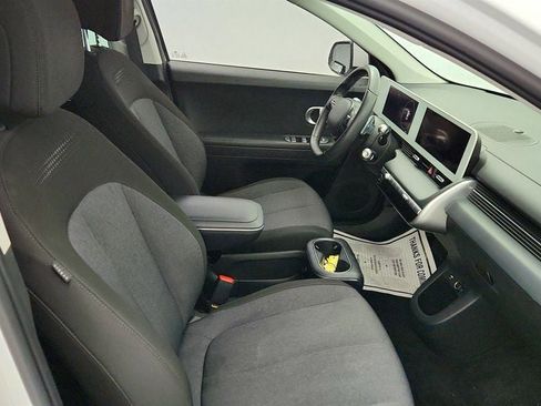 Used 2022 Hyundai Ioniq 5 SE image 23