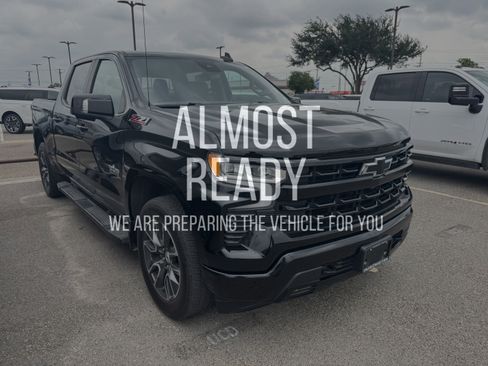 Used 2023 Chevrolet Silverado 1500 RST RWD image 5