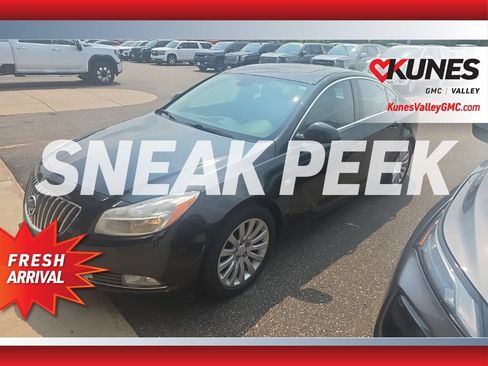 Used 2011 Buick Regal CXL w/ RL2 Preferred Equipment Group FWD image 5