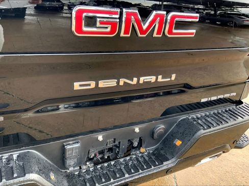 Used 2024 GMC Sierra 1500 Denali AWD/4WD image 30