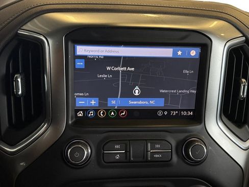 Used 2021 Chevrolet Silverado 1500 LTZ w/ Technology Package AWD/4WD image 13