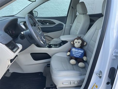 Used 2022 GMC Terrain Denali image 19