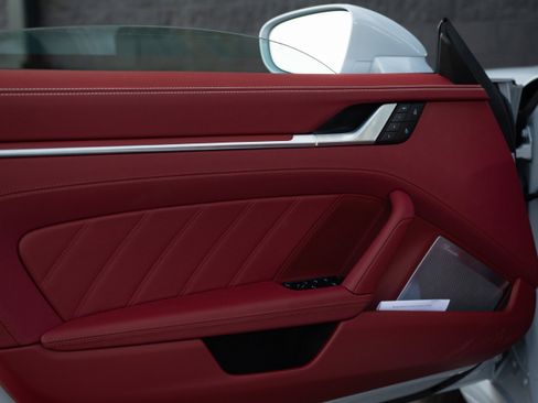 Certified 2025 Porsche 911 Turbo S image 13