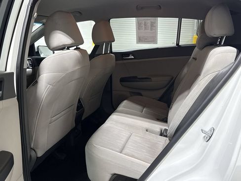 Used 2019 Kia Sportage LX FWD image 22