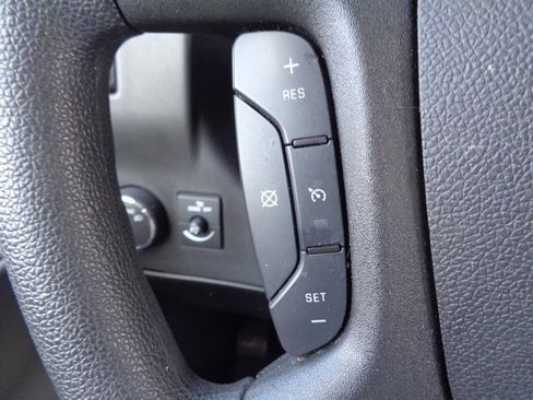 Used 2018 Chevrolet Express 3500 LS RWD image 47