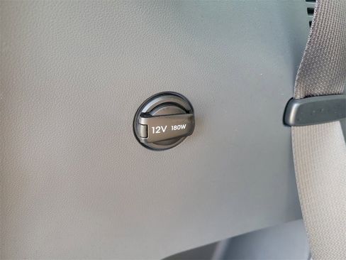 Used 2025 Hyundai Santa Fe SEL image 7