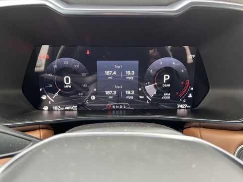 Used 2024 GMC Canyon AT4 image 12