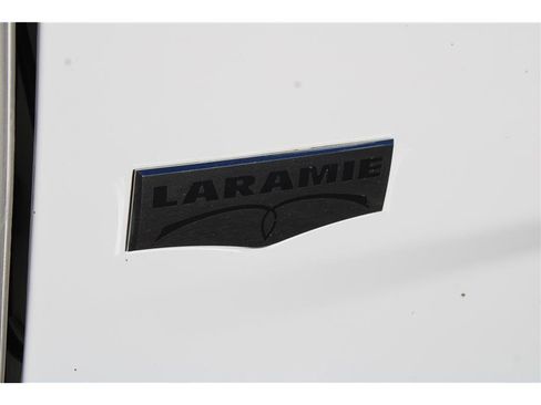 Used 2018 RAM 3500 Laramie image 33