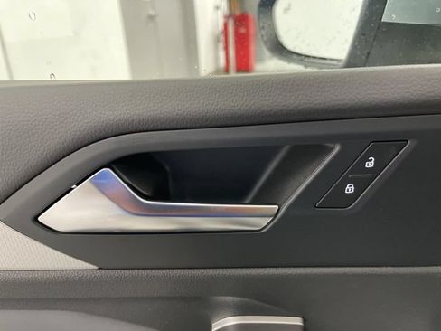 New 2026 Volkswagen Jetta SE FWD image 27