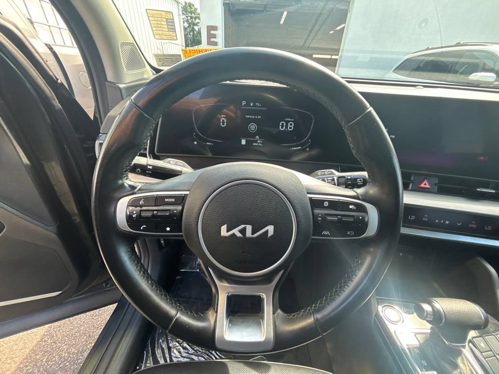 Used 2023 Kia Sportage EX FWD image 13