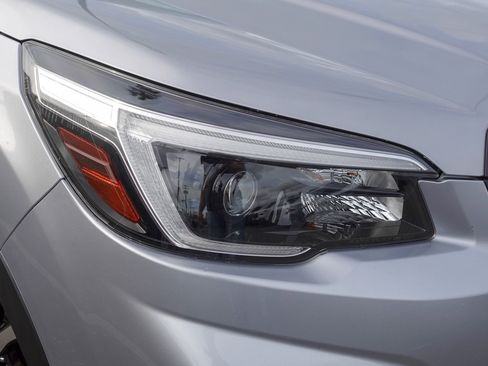 Used 2021 Subaru Forester Limited w/ Popular Package #3 image 2