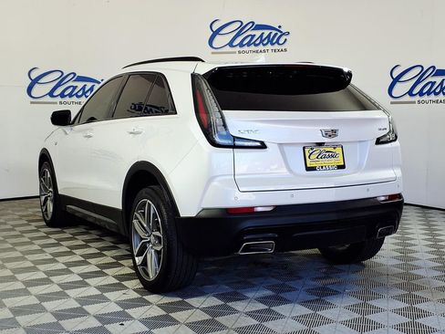 Used 2023 Cadillac XT4 Sport FWD image 2