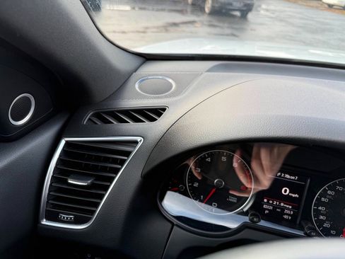 Used 2017 Audi Q5 3.0T Premium Plus w/ Technology Package image 42