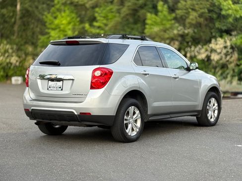 Used 2014 Chevrolet Equinox LT w/ Driver Convenience Package AWD/4WD image 4