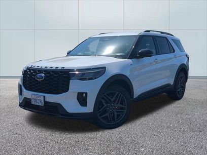 Used 2026 Ford Explorer ST-Line w/ ST-Line Street Pack