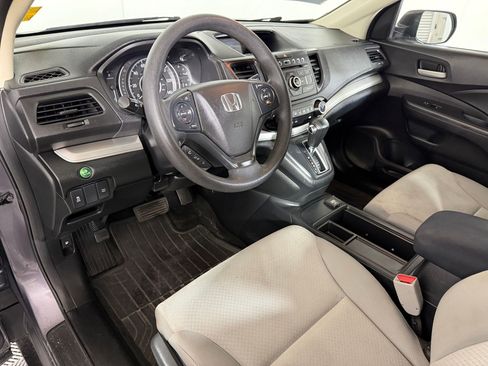 Used 2016 Honda CR-V LX image 3