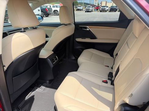 Used 2022 Lexus RX 350L Premium w/ Premium Package AWD/4WD image 16