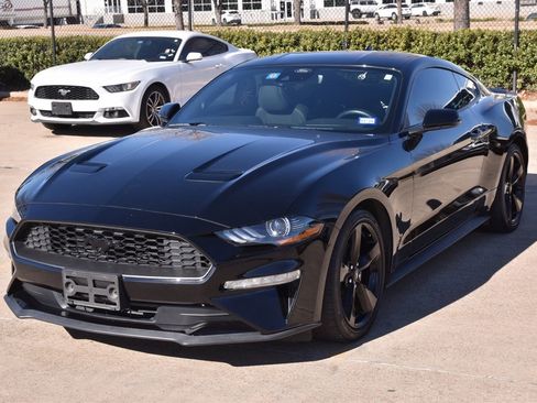 Used 2022 Ford Mustang Coupe w/ Equipment Group 101A image 2