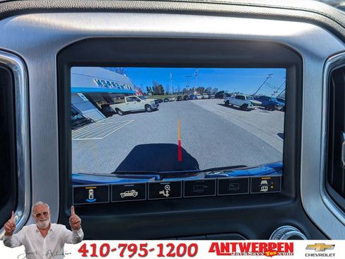 Used 2022 GMC Sierra 2500 SLT w/ SLT Convenience Package image 32