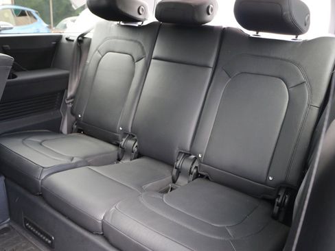 Used 2023 Land Rover Defender 130 S AWD/4WD image 33