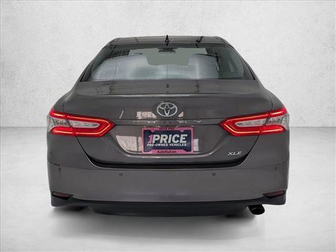 Used 2018 Toyota Camry XLE w/ Audio Package image 7