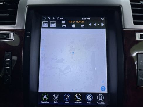 Used 2012 Cadillac Escalade Luxury image 23