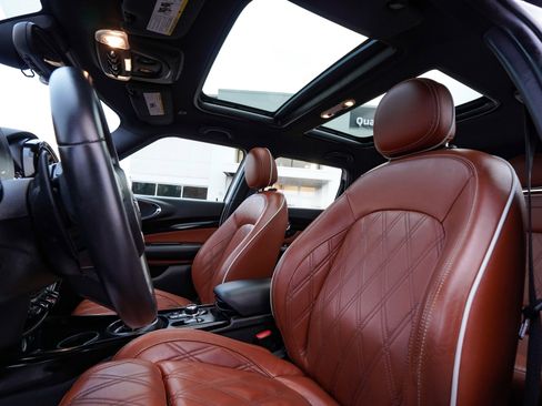 Used 2024 MINI Cooper Clubman S image 31