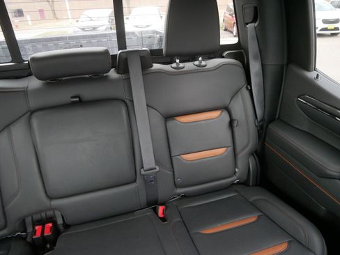 Used 2022 GMC Sierra 1500 AT4 w/ AT4 Premium Package image 14