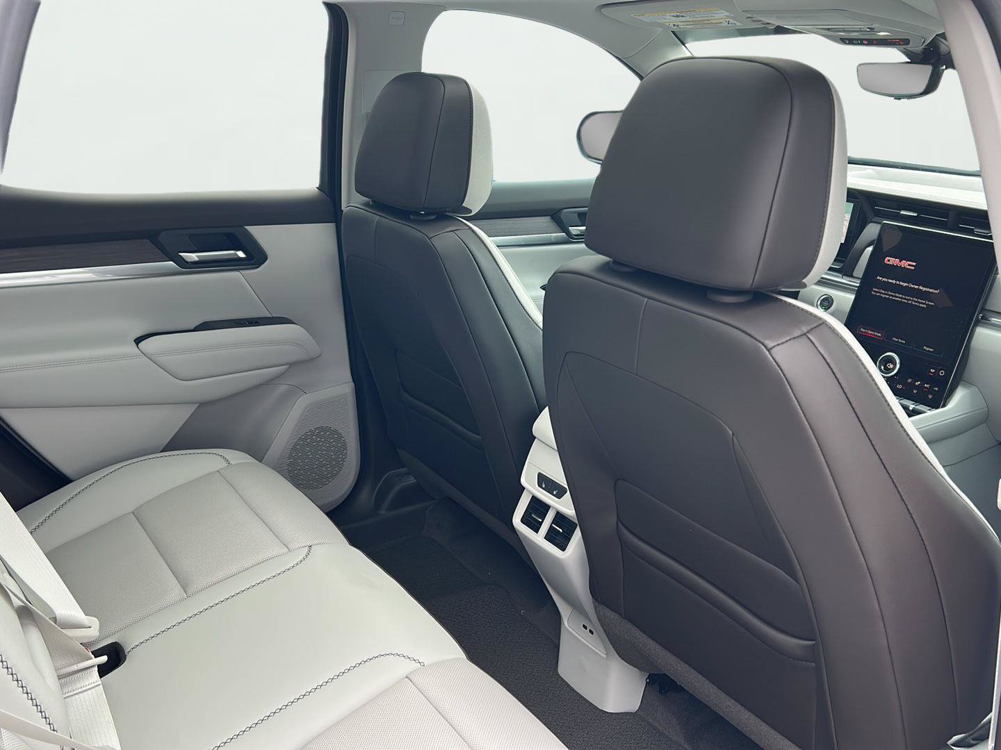 New 2027 GMC Terrain Denali AWD/4WD image 17