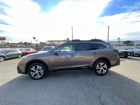 Certified 2022 Subaru Outback Limited XT w/ Popular Package #2 image 5