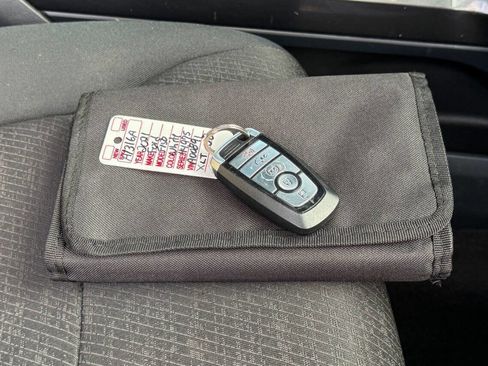 Used 2021 Ford F150 XLT w/ Equipment Group 302A High image 32