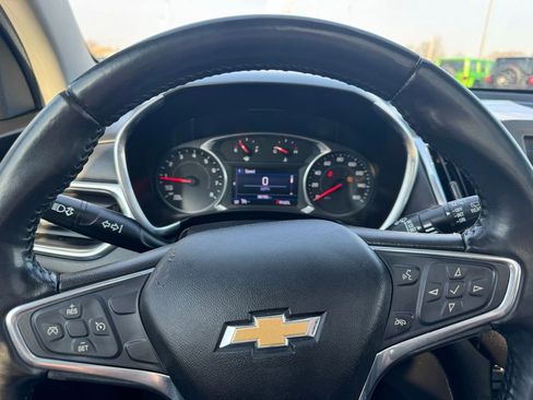 Used 2019 Chevrolet Equinox LT FWD image 13