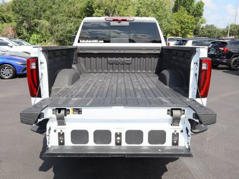 Certified 2026 GMC Sierra 2500 SLT w/ SLT Premium Package AWD/4WD image 26