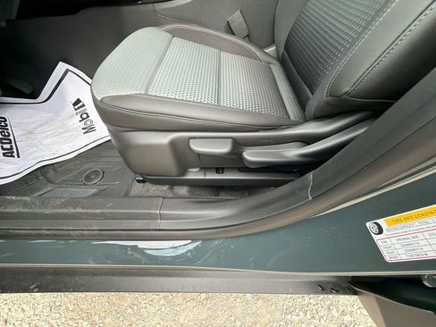 New 2026 Chevrolet Trax LT image 18