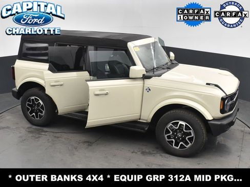 Used 2025 Ford Bronco Outer Banks image 34