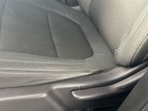 Used 2019 Chevrolet Silverado 1500 Custom AWD/4WD image 13