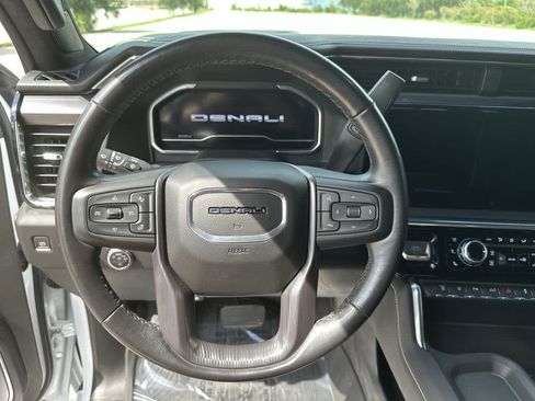 Used 2024 GMC Sierra 2500 Denali Ultimate AWD/4WD image 25