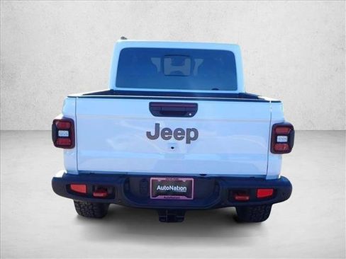 New 2026 Jeep Gladiator Rubicon AWD/4WD image 3