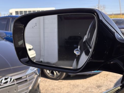 Used 2015 Hyundai Santa Fe Sport w/ Option Group 04 image 16